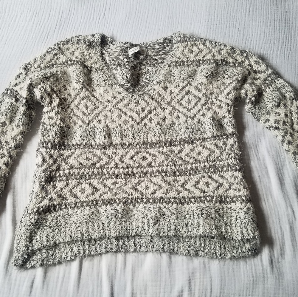 Abercrombie & Fitch Fuzzy Sweater